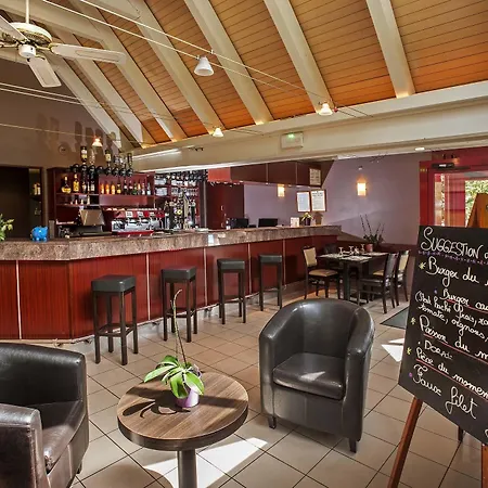 Brit Confort Deltour Hotel 3*