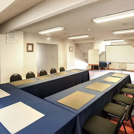 Brit Hotel Confort Deltour Mende Hotell Mende
