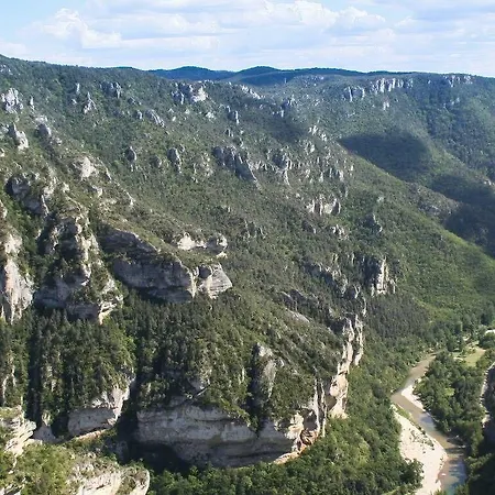 Hotel Brit Confort Deltour