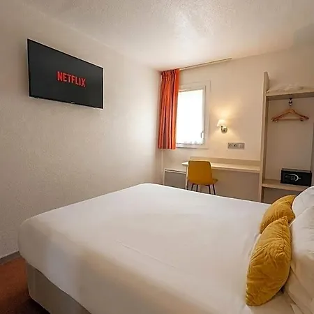 Brit Confort Deltour Hotel